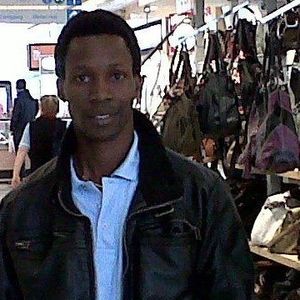 Meet your Posher, Olufeyisan